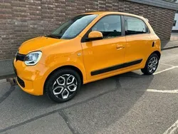 Gelb Gebraucht 2019 Renault Twingo LIMITED Kleinwagen | 9.100 € (Fairer Preis)