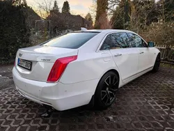 Weiß Gebraucht 2016 Cadillac CT6 Limousine | 38.555 €