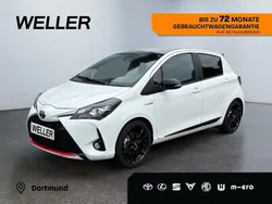 Weiss Gebraucht 2018 Toyota Yaris Hybrid Sport Kleinwagen | 16.770 € (Etwas zu teuer)