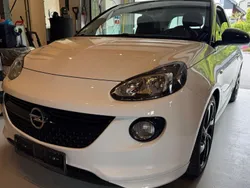 Weiß Gebraucht 2017 Opel Adam Jam Kleinwagen | 9.900 € (Fairer Preis)