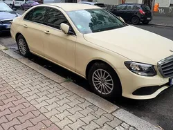 Andere außenfarben Gebraucht 2018 Mercedes 200 Limousine | 28.900 €
