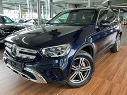 Cavansitblau Gebraucht 2022 Mercedes GLC300e SUV | 32.963 € (Guter Preis)