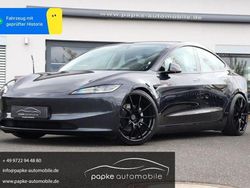 Grau Gebraucht 2023 Tesla Model 3 Long Range AWD Limousine | 41.895 €