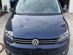 Blau Gebraucht 2011 VW Touran Highline Van / Kleinbus | 6.200 € (Fairer Preis)