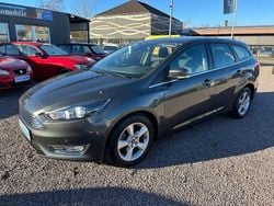 Grau Gebraucht 2018 Ford Focus Titanium Limousine | 8.990 € (Guter Preis)