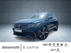Blau Gebraucht 2024 VW Tiguan R-line SUV | 46.965 € (Teuer)