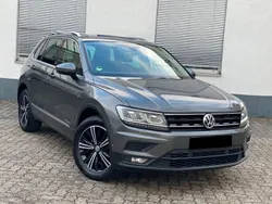 Grau Gebraucht 2017 VW Tiguan Sound SUV | 17.500 € (Fairer Preis)