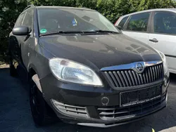 Schwarzmagic perleffekt Gebraucht 2014 Skoda Fabia Cool Edition Kombi | 4.900 € (Fairer Preis)