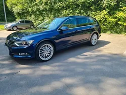 Blau Gebraucht 2018 VW Passat Comfortline Kombi | 17.700 € (Fairer Preis)