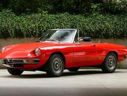 Rot Gebraucht 1975 Alfa Romeo Spider Cabrio | 10.899 €