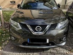 Grün Gebraucht 2015 Nissan X-Trail 360º SUV | 14.500 € (Fairer Preis)