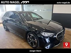 Obsidianschwarz Gebraucht 2024 Mercedes E300 Avantgarde Kombi | 49.976 € (Guter Preis)