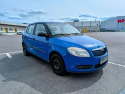 Blau Gebraucht 2009 Skoda Fabia Cool Edition Kleinwagen | 1.499 € (Guter Preis)