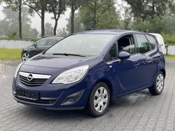 Blau Gebraucht 2012 Opel Meriva Edition Van / Kleinbus | 2.990 € (Teuer)
