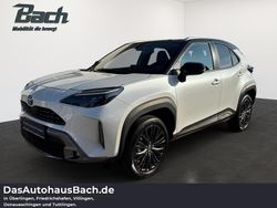 Platinweiss Gebraucht 2022 Toyota Yaris Cross SUV | 25.980 € (Etwas zu teuer)