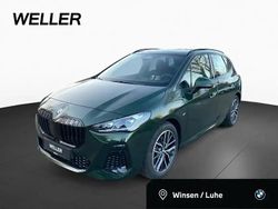 Sanremo grün (grün) Gebraucht 2024 BMW 218 Active Tourer M Sport Van / Kleinbus | 33.950 € (Fairer Preis)