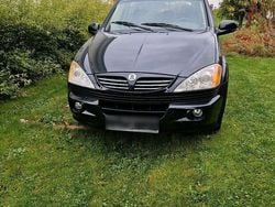 Schwarz Gebraucht 2006 Ssangyong (KGM) Kyron SUV | 3.300 €
