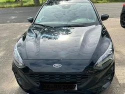 Schwarz Gebraucht 2021 Ford Focus Active X Kombi | 16.900 € (Guter Preis)