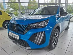 Blau Neu 2024 Peugeot 2008 Allure SUV | 25.990 € (Fairer Preis)