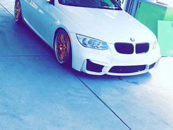 Weiß Gebraucht 2011 BMW 320 Coupé | 10.000 € (Teuer)