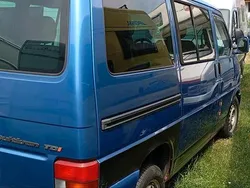 Blau Gebraucht 1998 VW T4 Van | 2.800 €