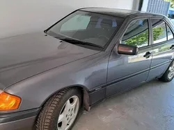 Grau Gebraucht 1994 Mercedes C180 Limousine | 1.500 €