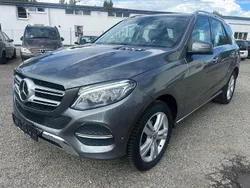 Grau Gebraucht 2017 Mercedes GLE400 SUV | 25.800 € (Teuer)