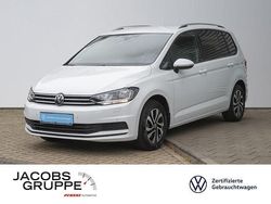 Pure white Gebraucht 2023 VW Touran Active Van / Kleinbus | 29.450 € (Guter Preis)