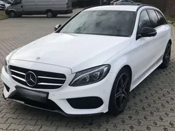 Weiß Gebraucht 2018 Mercedes C200 AMG line Kombi | 21.799 € (Fairer Preis)