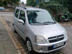 Silber Gebraucht 2007 Opel Agila Kleinwagen | 1.500 € (Fairer Preis)