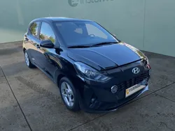 Schwarz Gebraucht 2021 Hyundai i10 Edition 30 Kleinwagen | 13.150 € (Fairer Preis)