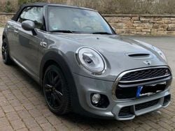 Grau Gebraucht 2018 Mini Cooper S Kleinwagen | 18.400 € (Fairer Preis)