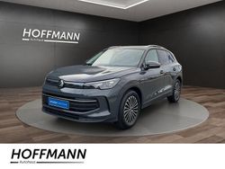 Grau Gebraucht 2024 VW Tiguan Life SUV | 33.750 € (Fairer Preis)