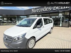 Weiß Gebraucht 2022 Mercedes Vito Van / Kleinbus | 34.272 € (Teuer)