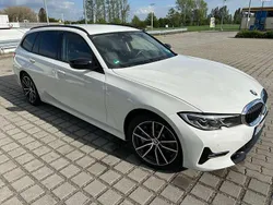 Weiß Gebraucht 2020 BMW 330 Sport Line Kombi | 34.000 € (Fairer Preis)