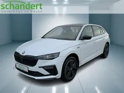 Weiß (moonweiss metallic) Neu 2025 Skoda Scala Monte Carlo Kleinwagen | 31.758 € (Teuer)