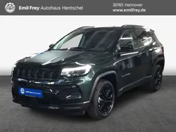 Techno green metallic/dach sch Neu 2025 Jeep Compass North SUV | 42.803 € (Etwas zu teuer)