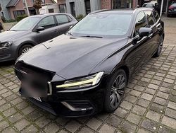 Schwarz Gebraucht 2019 Volvo V60 Inscription Kombi | 17.490 € (Etwas zu teuer)