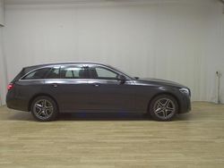 Grau Gebraucht 2022 Mercedes E300 AMG line Kombi | 25.980 € (Guter Preis)