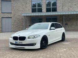 Weiß Gebraucht 2010 BMW 530 Kombi | 16.999 €
