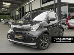 Schwarz Gebraucht 2022 Smart ForTwo Electric Drive Passion Coupé | 12.590 € (Fairer Preis)