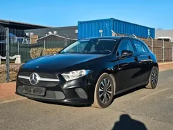 Schwarz Gebraucht 2019 Mercedes A180 Limousine | 12.410 €