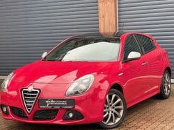 Rot Gebraucht 2013 Alfa Romeo Giulietta Veloce Kleinwagen | 5.490 € (Fairer Preis)