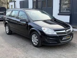 Schwarz Gebraucht 2008 Opel Astra Kombi | 4.490 € (Teuer)