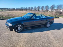Schwarz Gebraucht 1995 BMW 320 Cabriolet Cabrio | 9.500 €