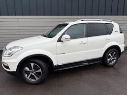 Weiß Gebraucht 2016 Ssangyong (KGM) Rexton SUV | 13.950 € (Teuer)