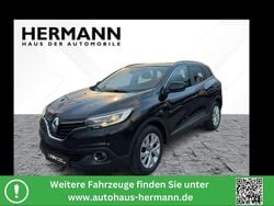 Schwarz Gebraucht 2018 Renault Kadjar LIMITED Deluxe SUV | 14.891 € (Guter Preis)