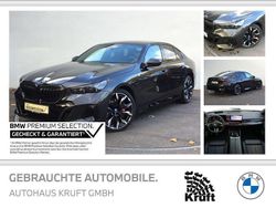 Grau Gebraucht 2024 BMW 550e M Sport Limousine | 69.599 € (Superpreis)