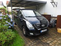 Schwarz Gebraucht 2017 Hyundai H-1 Trend Van / Kleinbus | 18.900 € (Fairer Preis)