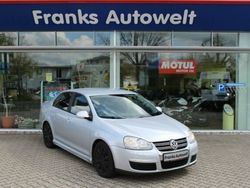 Grau metallic Gebraucht 2007 VW Jetta Trendline Limousine | 2.900 € (Fairer Preis)